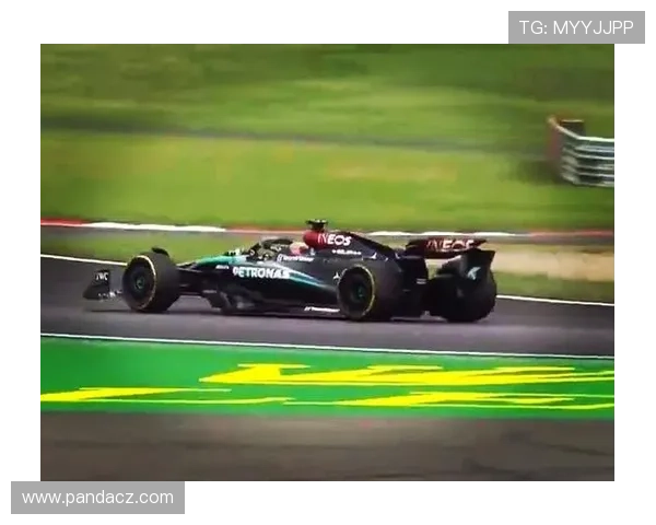 F1赛季震撼更新 新规则和技术革新引发车迷热议